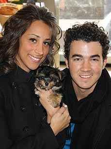 kevin-jonas-dog.jpg